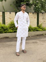 Niloy Ahmed review photo