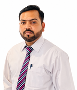 Waqas Manzoor review photo
