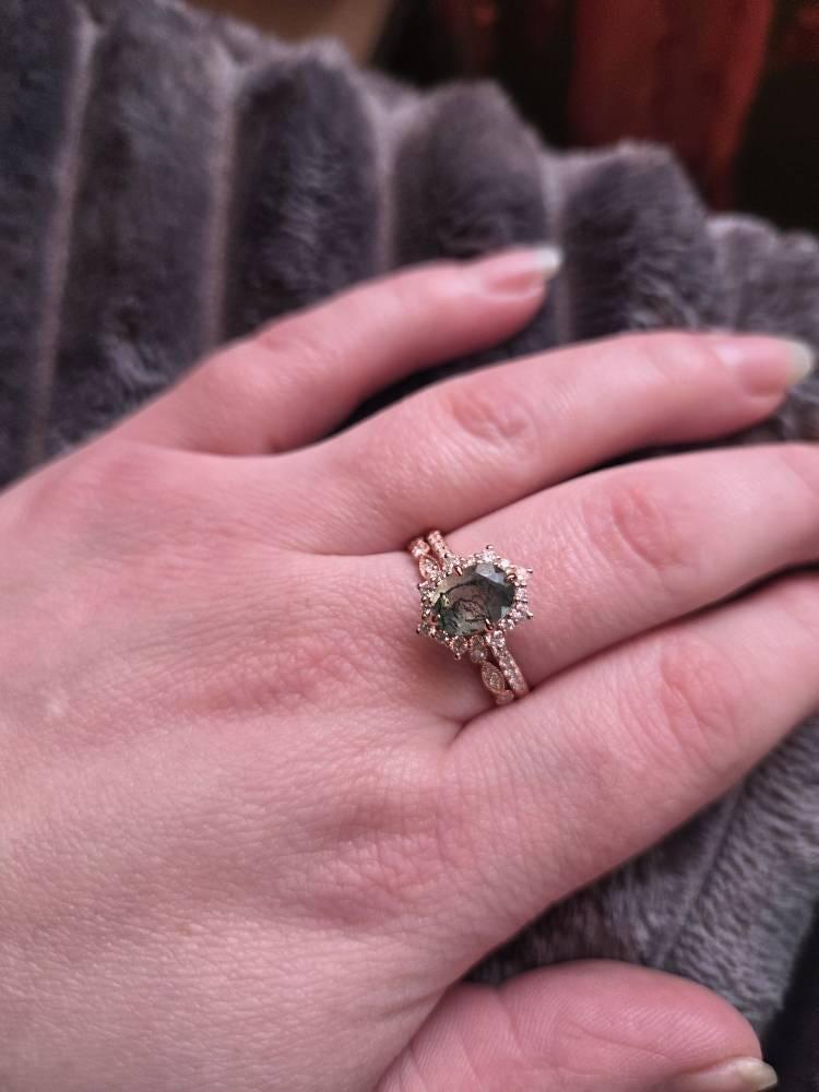Vintage Moss Agate Halo Engagement Ring Set, Unique Oval Cut Mossy Agate Rose Gold Wedding Set, Moss Agate Bridal Set Anniversary Ring Gift
