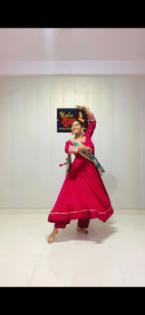Soumi Shukla review photo