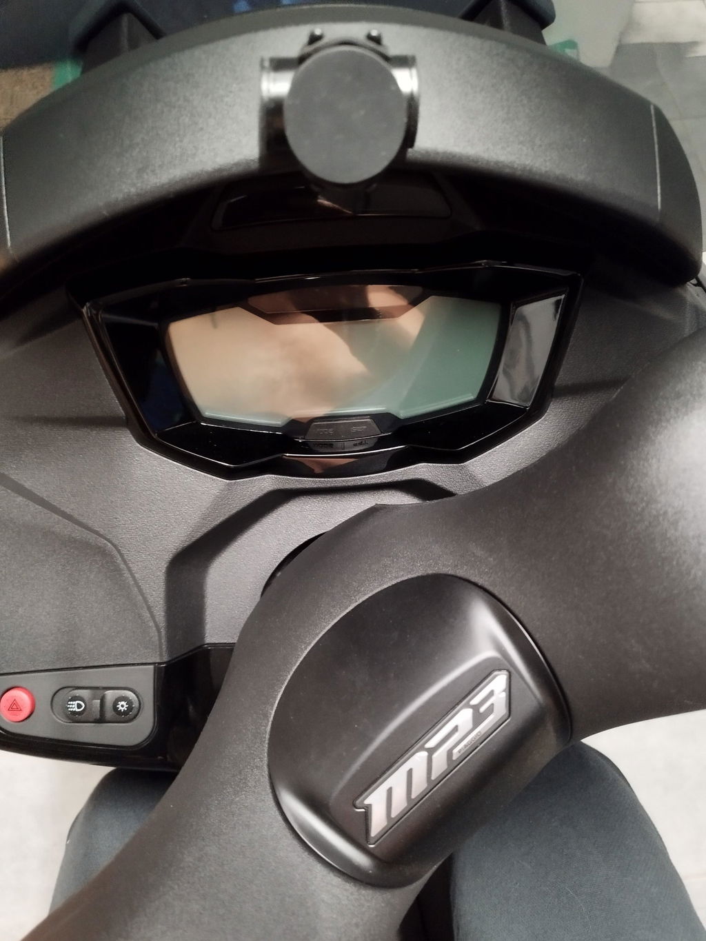 Support téléphone maxi scooter