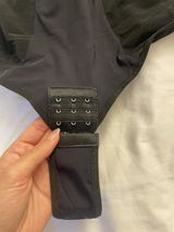 Ari review photo