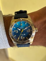Karthik review photo