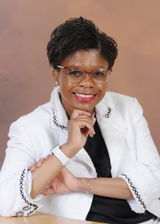 Lerato Maku review photo