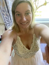 Ashley Domenis review photo