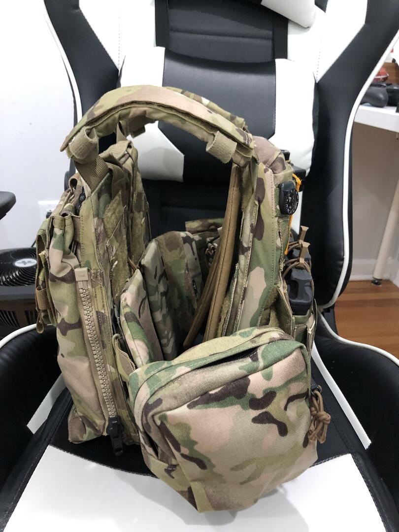 Multicam Paraclete small utility pouch