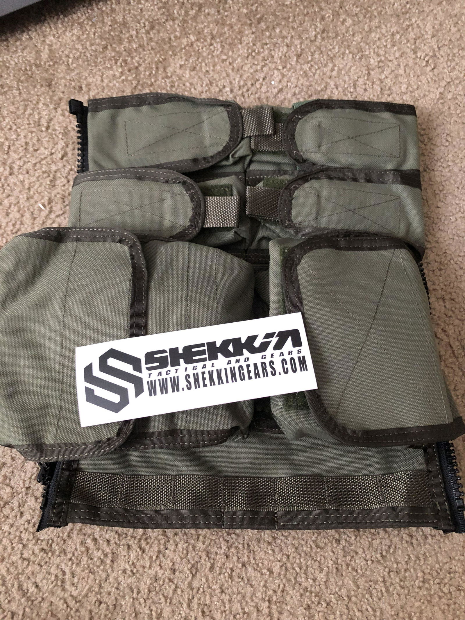 Delta force CAG tactical gears paraclete zip on assault back panel.