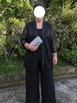 S. review photo