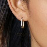 Tracy review photo