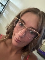 Cassondra review photo