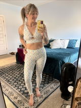 Carly Curtis review photo