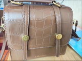 Farah Naz review photo