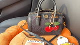 Isabelle T. review photo
