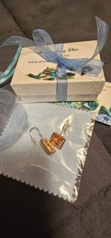 Corine review photo