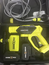 Navin Esau review photo
