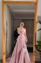 Angelina review photo