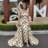 Mia Baker review photo