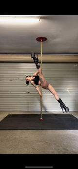 alexandra dundon review photo