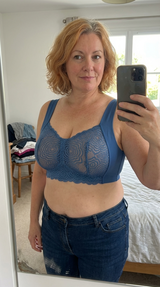 Emilie Renard review photo