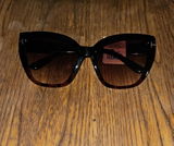 K. review photo