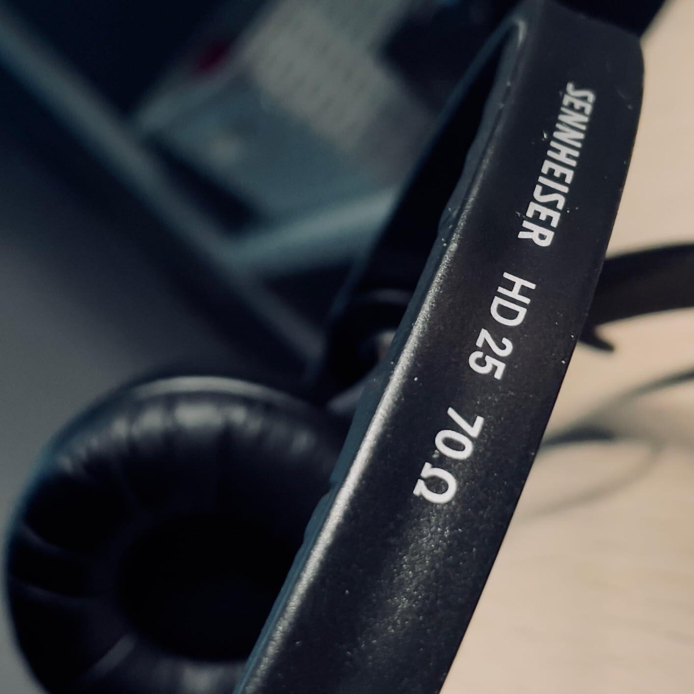 Fone de Ouvido Sennheiser HD 25 Plus