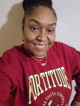 Shenikia S. review photo