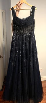 Jazmine review photo