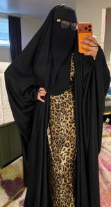 Zayna Umm Iman review photo