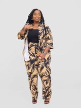 Lucy Ndung'u review photo