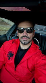 syljan lluka review photo