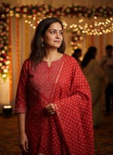 Aashima Singh review photo