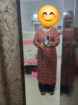Shailpriya Tiwari review photo