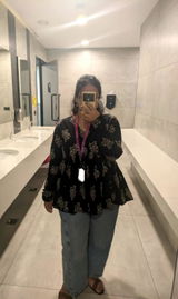 Aditi Krishnakumar review photo