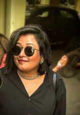 Swati Singh review photo