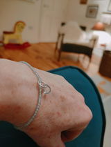 Frances van Velzen review photo