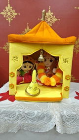 Aayushi Tanwar review photo