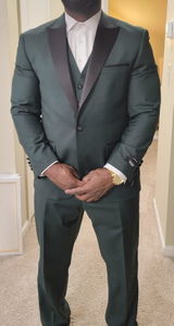 Groom review photo