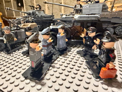 World War 2 German Nazi Officer Minifigure Toy