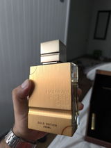 Alejandro review photo