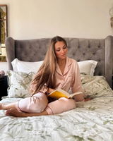 liliyas.world review photo