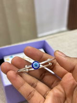 Ishaan review photo
