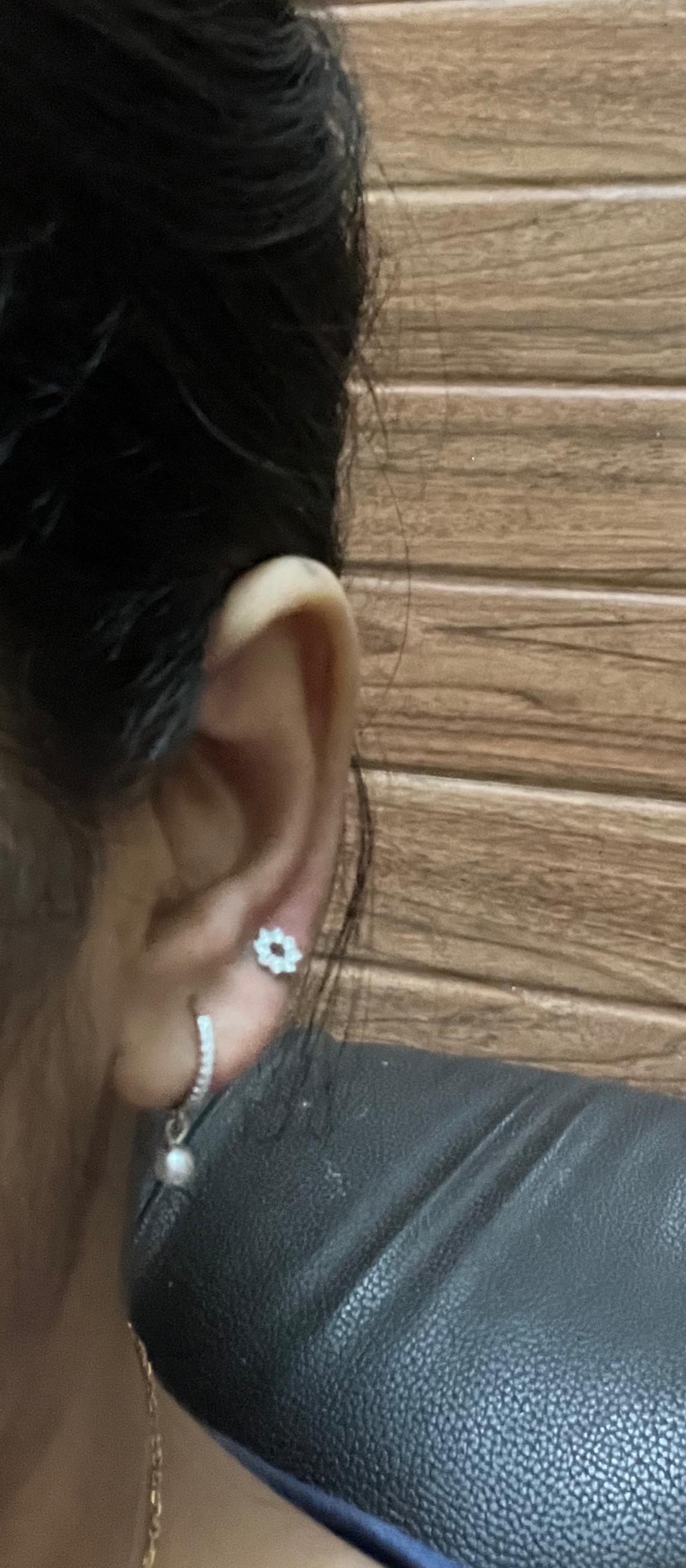Barsha Choudhary review photo