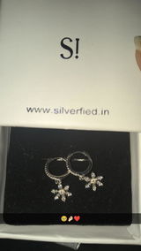 Shivani Gautam review photo