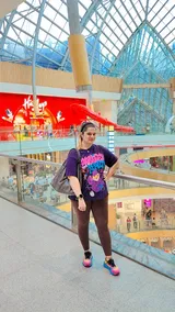 Srishti maan review photo