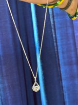A.V. review photo