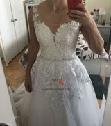 Ioana Budurean review photo