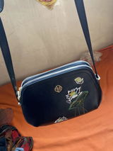 kL review photo