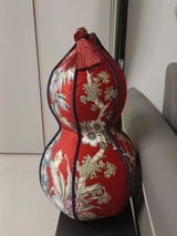 Mariana review photo