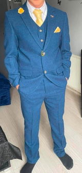 A.W. review photo
