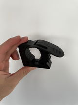 Leo review photo